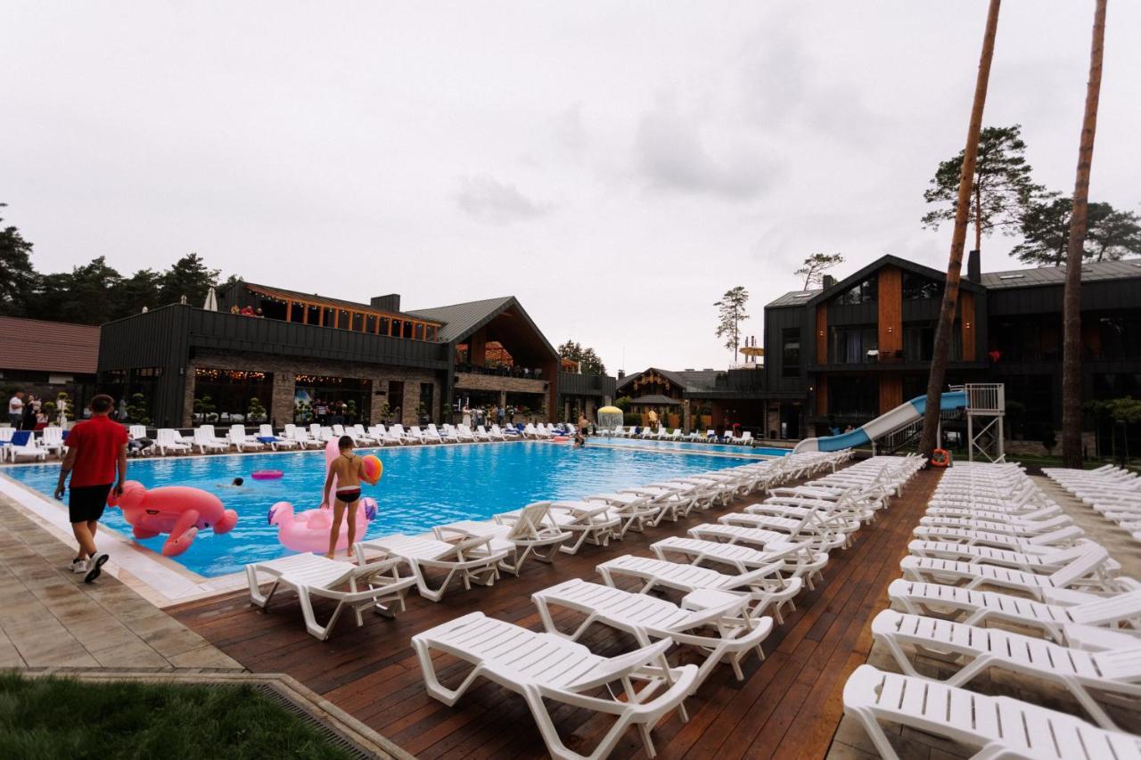 Hotel Golden Lion & Spa Tynnoye Exterior foto