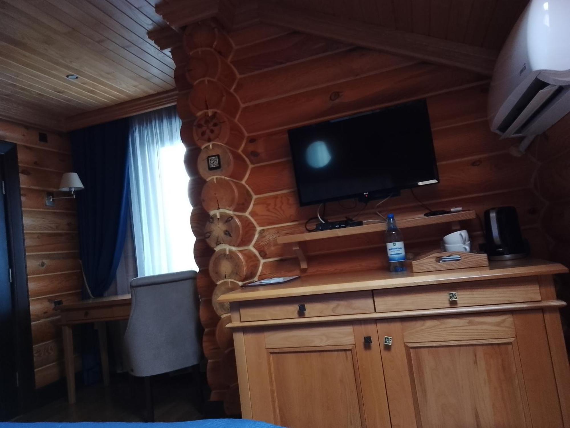 Hotel Golden Lion & Spa Tynnoye Exterior foto